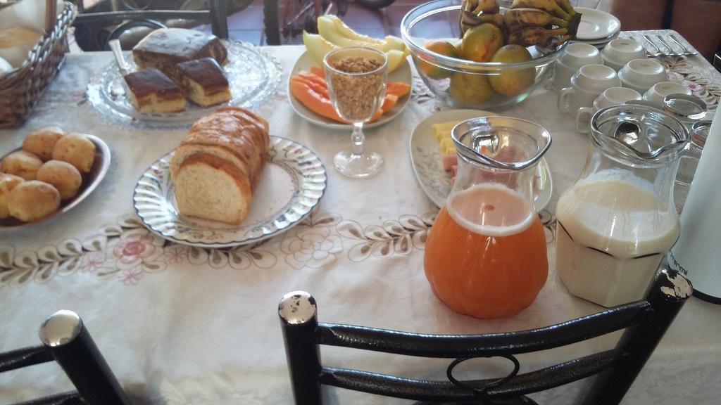 Aconchego Lar Cama E Cafe Bed & Breakfast Foz do Iguaçu Eksteriør bilde