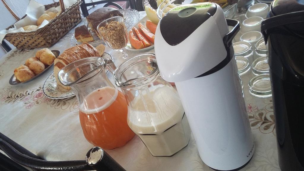 Aconchego Lar Cama E Cafe Bed & Breakfast Foz do Iguaçu Eksteriør bilde